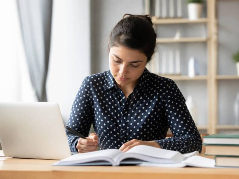 Dcg : comment réussir ses études en comptabilité et gestion