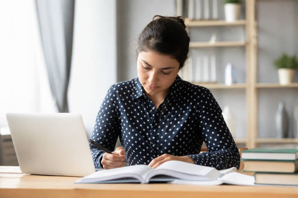 Dcg : comment réussir ses études en comptabilité et gestion